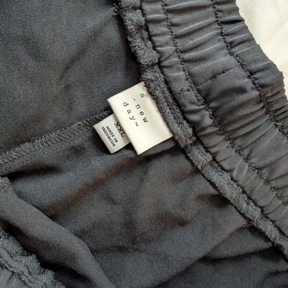 Black Satin Pants A New Day Xxl - Picture 6 of 8